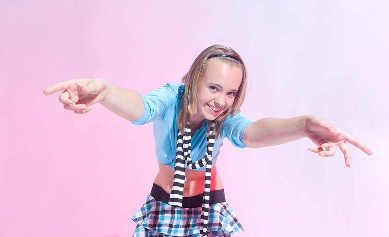 Лариса, 24 года, 5 размер груди